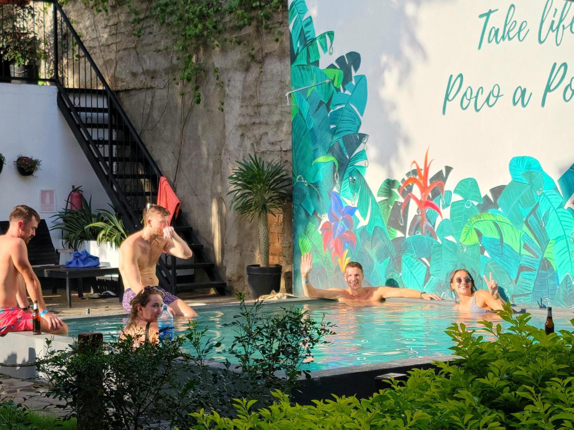 Poco A Poco Hostel León 외부 사진